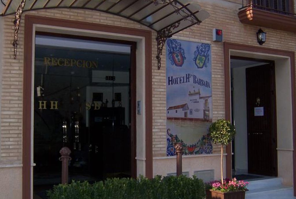 Ele Santabarbara Hotell Castilleja de la Cuesta Exteriör bild